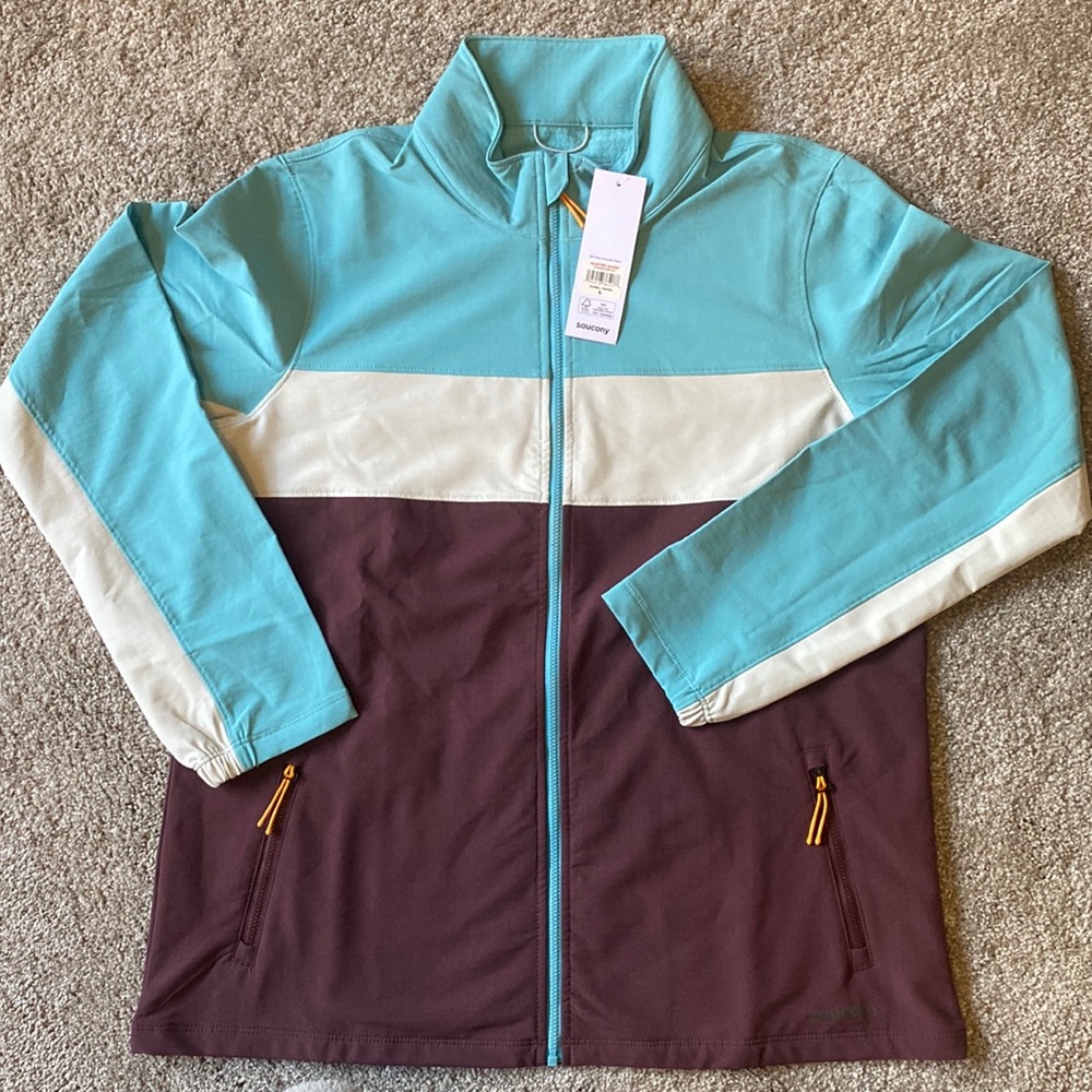 NWT Saucony Bluster jacket